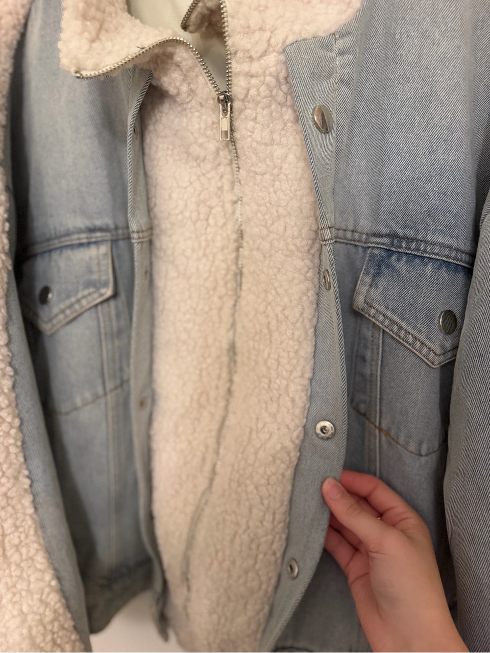 NWOT Mable Women’s Sherpa-Lined Light Blue Denim Teddy Jacket with Cream Trim - Picture 12 of 14
